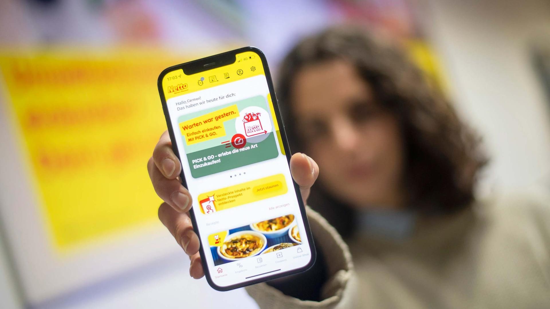 Netto-App: Um die kassenlose Einkaufsmöglichkeit zu nutzen, benötigen Kunden die App von Netto auf ihrem Handy.