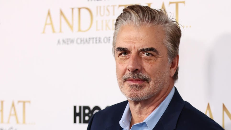 Chris Noth: Der "Sex and the City"-Darsteller wird mit Vergewaltigungsvorwürfen konfrontiert.