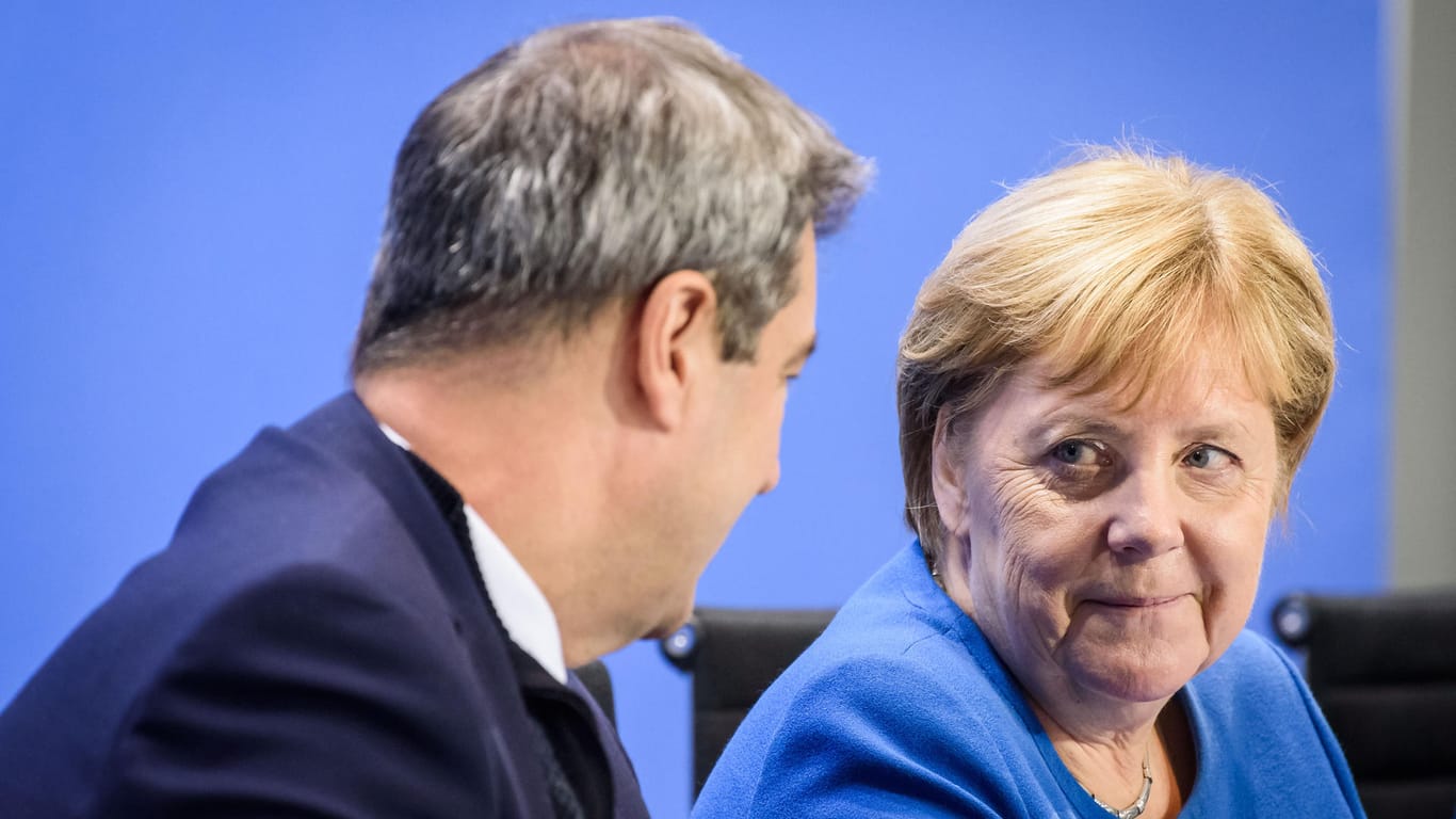 Markus Söder und Angela Merkel: Bayerns Ministerpräsident stand mit der ehemaligen Kanzlerin in engem Austausch.