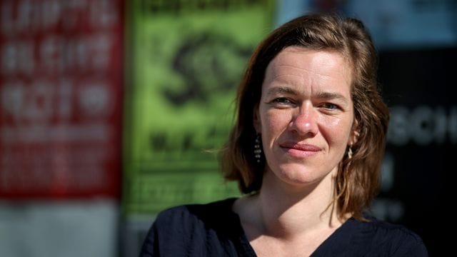 Anschlag auf Abgeordnetenbüro von Linke-Politikerin Anschlag auf Abgeordnetenbüro von Linke-Politikerin