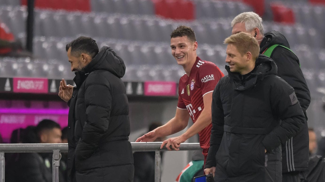 Am Ende lachten Benjamin Parvard und das Bayern-Team: Der Spieler war plötzlich vom Spielfeld gerannt.