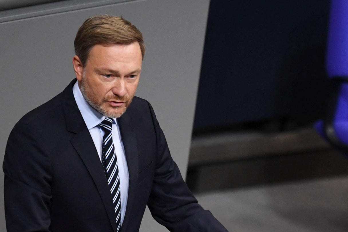 Christian Lindner spricht im Bundestag (Archivbild): Der Bundesfinanzminister will schnell die Steuererklärung vereinfachen.
