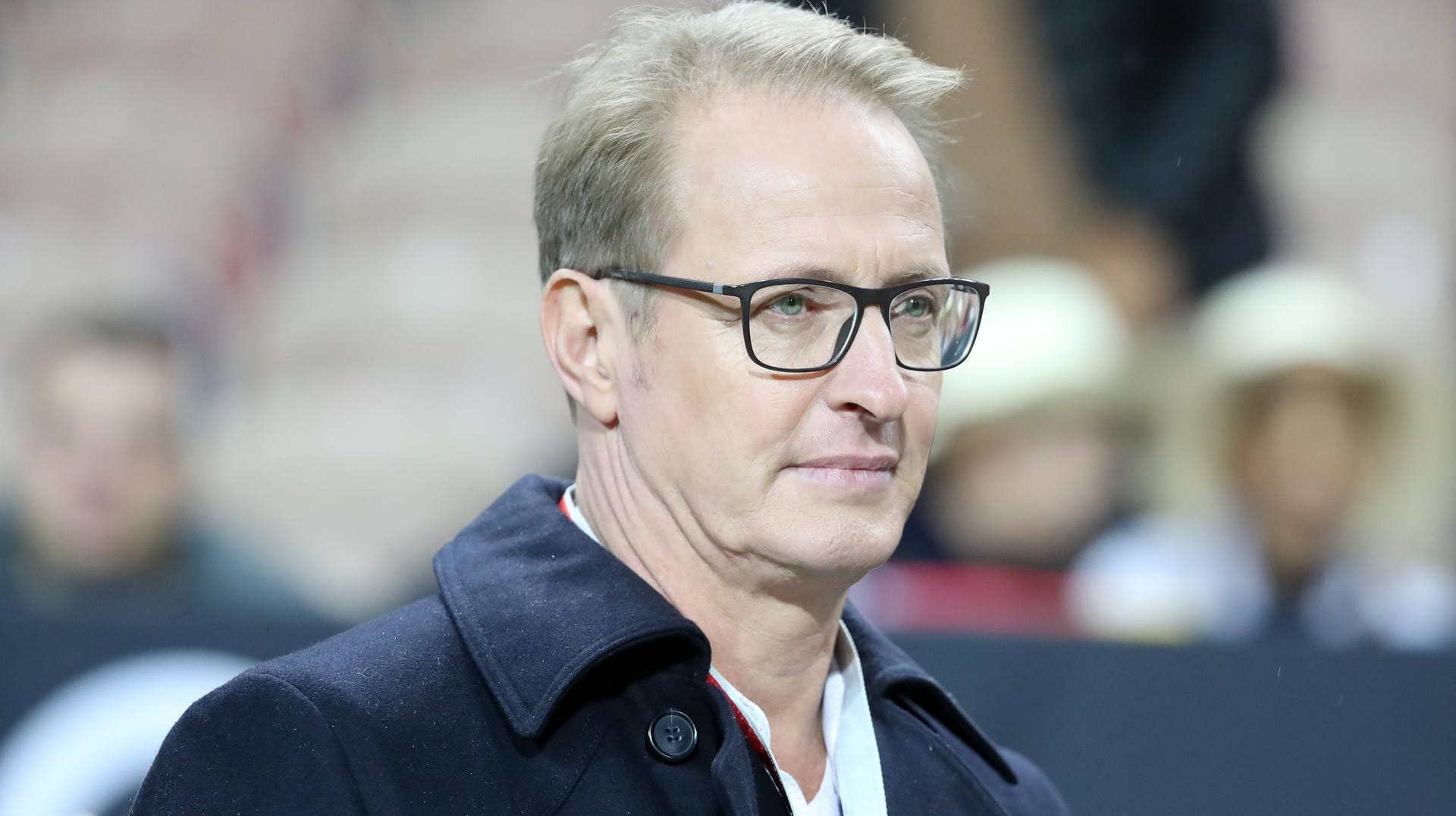Florian König: Wird im neuen Jahr wieder den "Doppelpass" auf Sport1 moderieren. Florian König: Wird im neuen Jahr wieder den "Doppelpass" auf Sport1 moderieren.