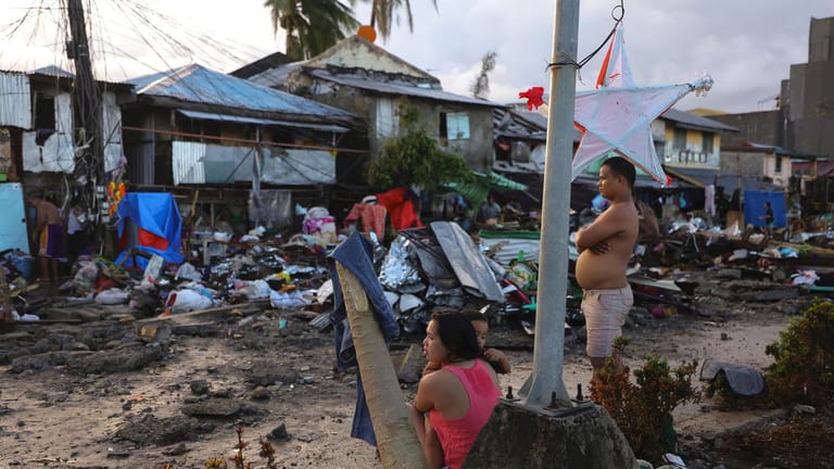 Das Ausmaß der Verwüstung nach dem Taifun "Rai" in Surigao City auf den Philippinen: "Rai" war der stärkste Taifun in diesem Jahr.