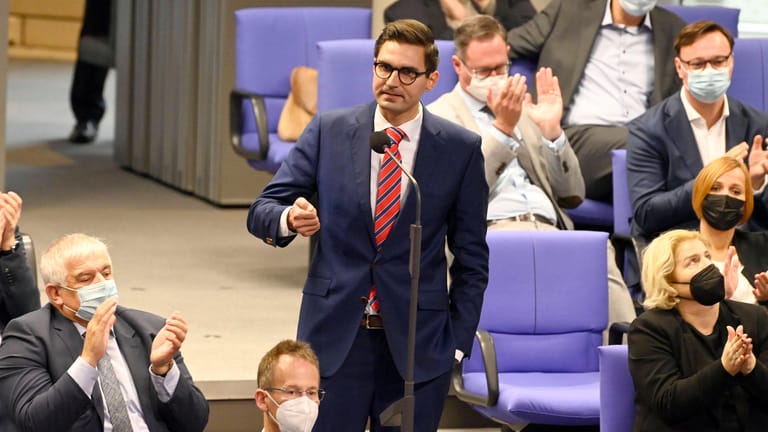 Sepp Müller: Der 32-jährige Sachsen-Anhaltiner ist Vizevorsitzender der Unionsfraktion, mit der Zuständigkeit für Gesundheitspolitik und ostdeutsche Themen.