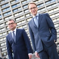Jens Weidmann (rechts), bis zum Jahresende noch Präsident der Deutschen Bundesbank, und Joachim Nagel, der Weidmann ablöst.