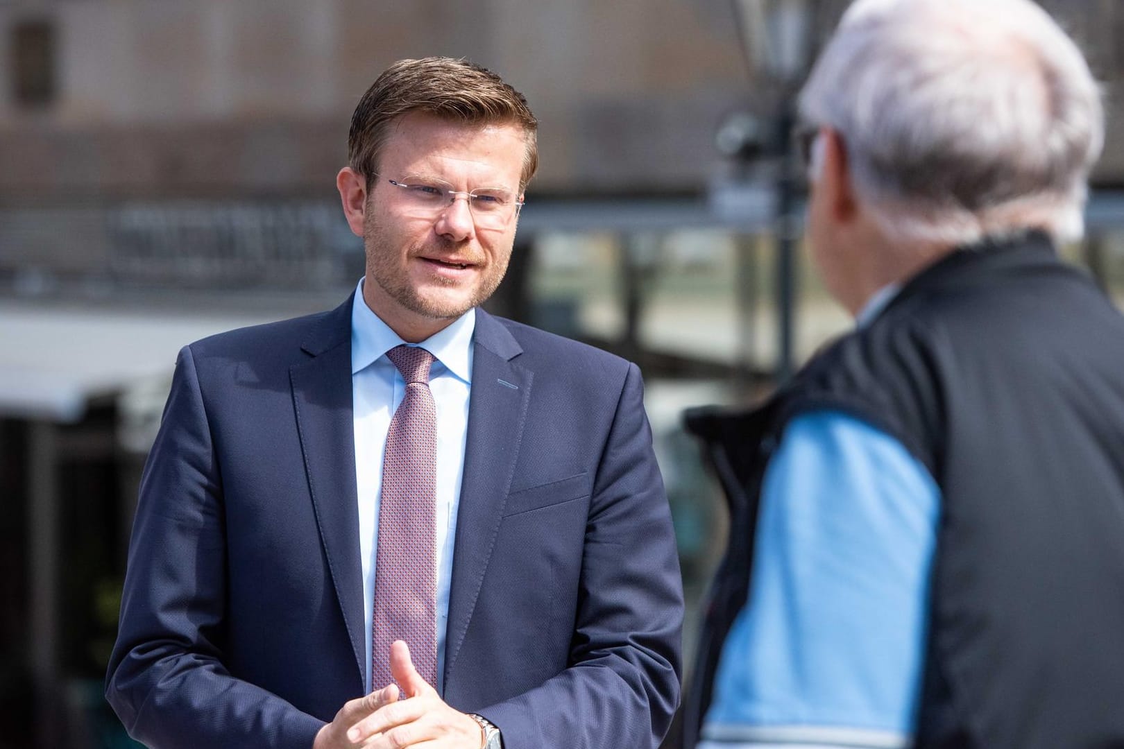 Marcus König, Nürnbergs Oberbürgermeister (Archivbild): Besonders Enkeltricks und Schockanrufe bei Senioren, stellen die Polizei der Stadt vor eine Herausforderung.