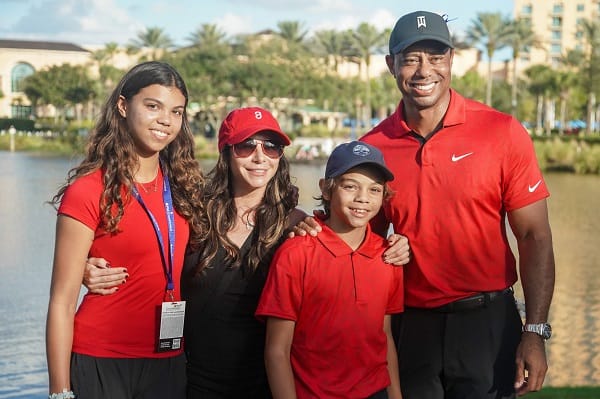 Erica Herman, Sam Woods, Charlie Woods und Tiger Woods: Der Golfstar, seine Partnerin und seine Kinder waren am Wochenende gemeinsam beim PNC Championship.