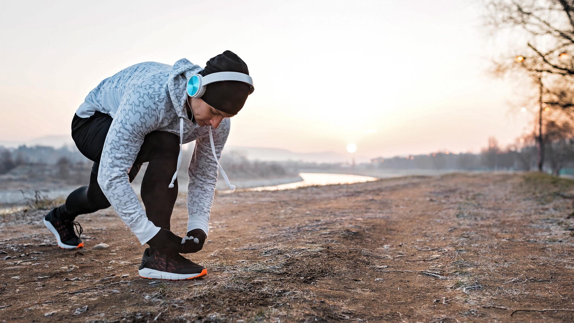 Mit der richtigen Ausstattung wird das Joggen auch im Winter nicht zur Tortur.