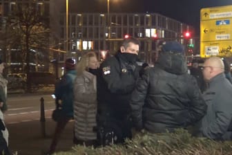 Kontrolle in Dortmund: 22 Personen wurden am Abend vorübergehend festgesetzt.