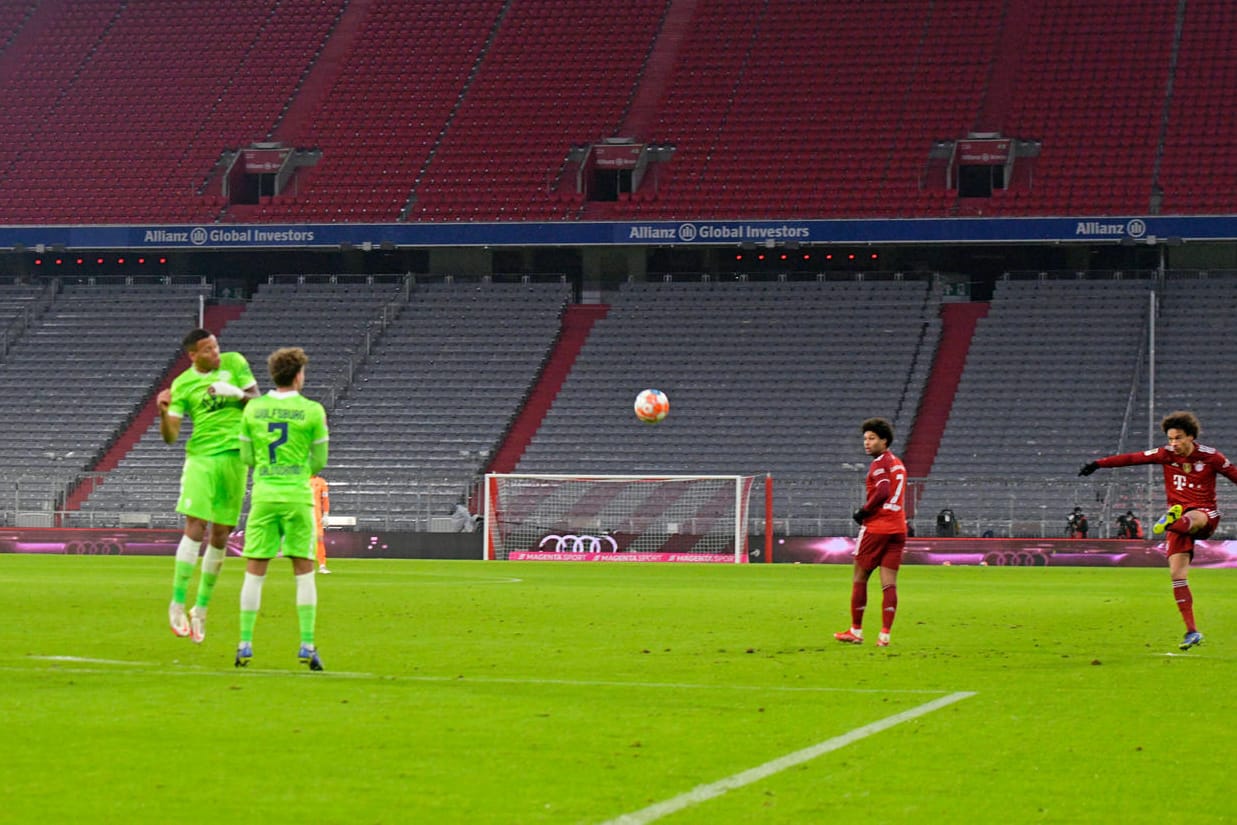 Leere Ränge in den Bundesliga-Stadien: Wie hier zuletzt schon in München, werden ab sofort wieder überall die Tribünen komplett unbesetzt bleiben.