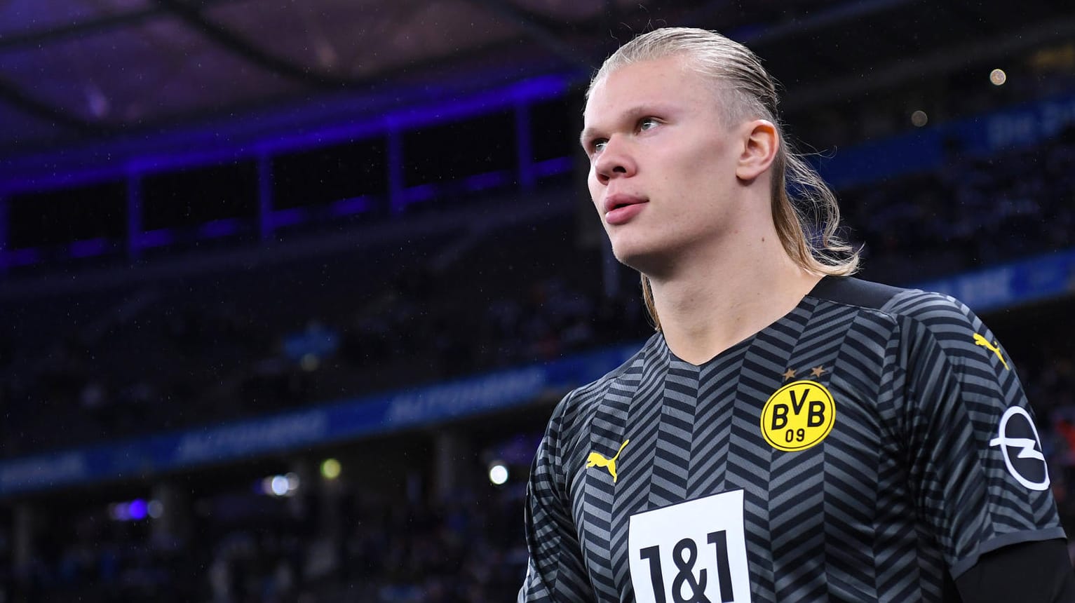 Erling Haaland: Dortmunds Top-Torjäger hat beim BVB eine Ausstiegsklausel für den kommenden Sommer. Erling Haaland: Dortmunds Top-Torjäger hat beim BVB eine Ausstiegsklausel für den kommenden Sommer.
