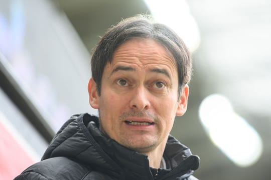 Trainer Florian Schnorrenberg muss in Halle gehen.