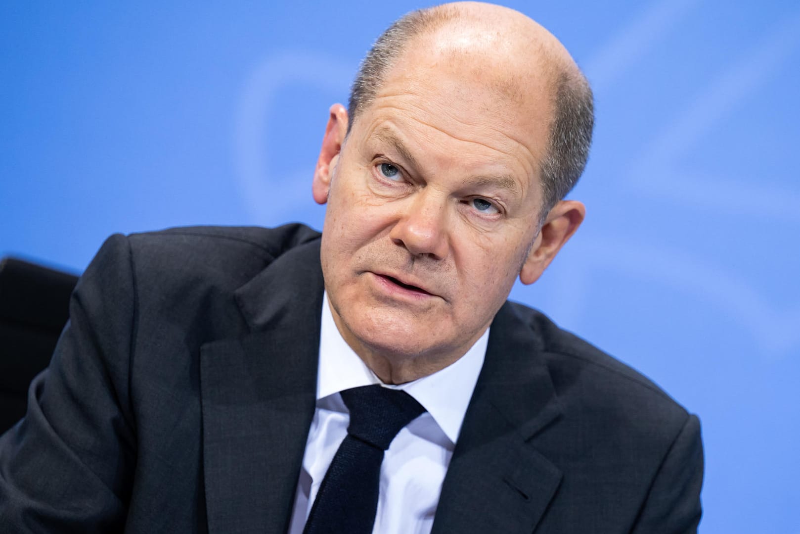 Olaf Scholz: "Ich hätte Ihnen gerne erfreulichere Nachrichten vor den Weihnachtsferien mitgeteilt."