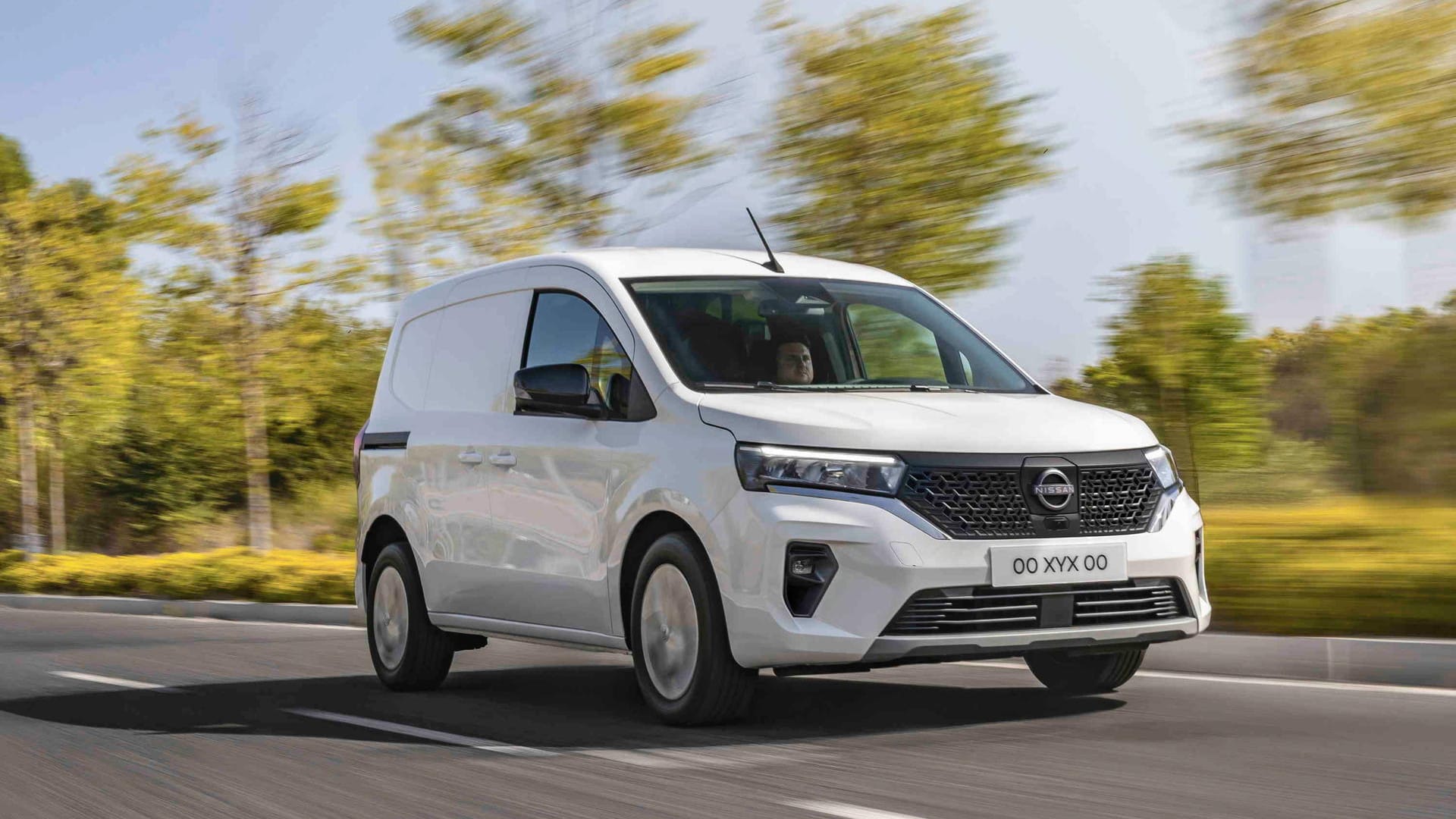 Nissans Hochdach-Kombi Townstar basiert auf dem Renault Kangoo. Nissans Hochdach-Kombi Townstar basiert auf dem Renault Kangoo.