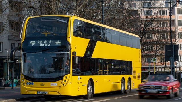 Neuer BVG-Doppeldecker Bus Neuer BVG-Doppeldecker Bus