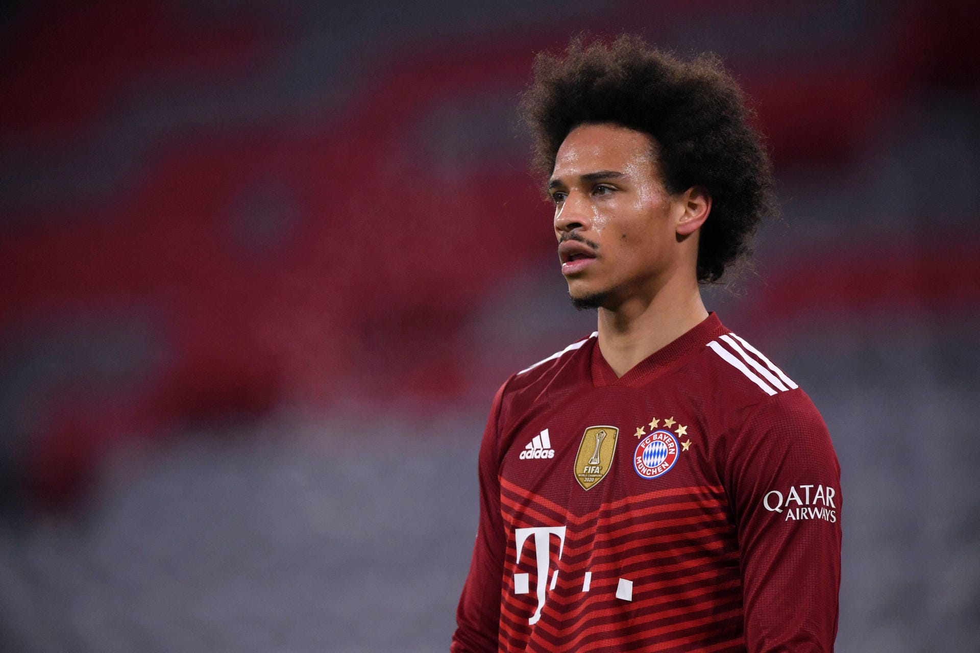 Leroy Sané (Linksaußen): Dosenöffner, Knotenlöser, Befreiungsschlag: Die Synonyme für die Hinrunde des 25-jährigen Zauberfußes sind so kreativ wie sein Fußball. Starke Bilanz in der Champions League mit fünf Toren und vier Assists. Bereitete in der Bundesliga das Siegtor gegen den SC Freiburg (2:1) vor, erzielte den Siegtreffer gegen Mainz 05 (1:0) selbst. Note 1