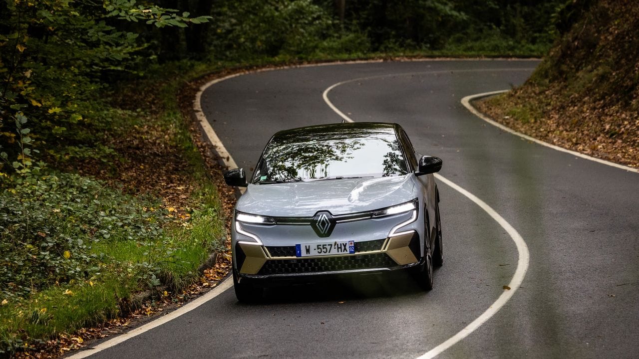 Wer so etwas mag, könnte sich künftig auch den neuen Mégane E-Tech von Renault ansehen.