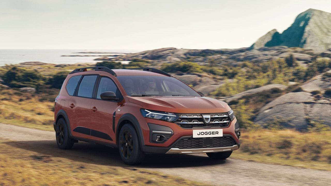 Die Renault-Tochter Dacia bringt das SUV Jogger ins Rennen.