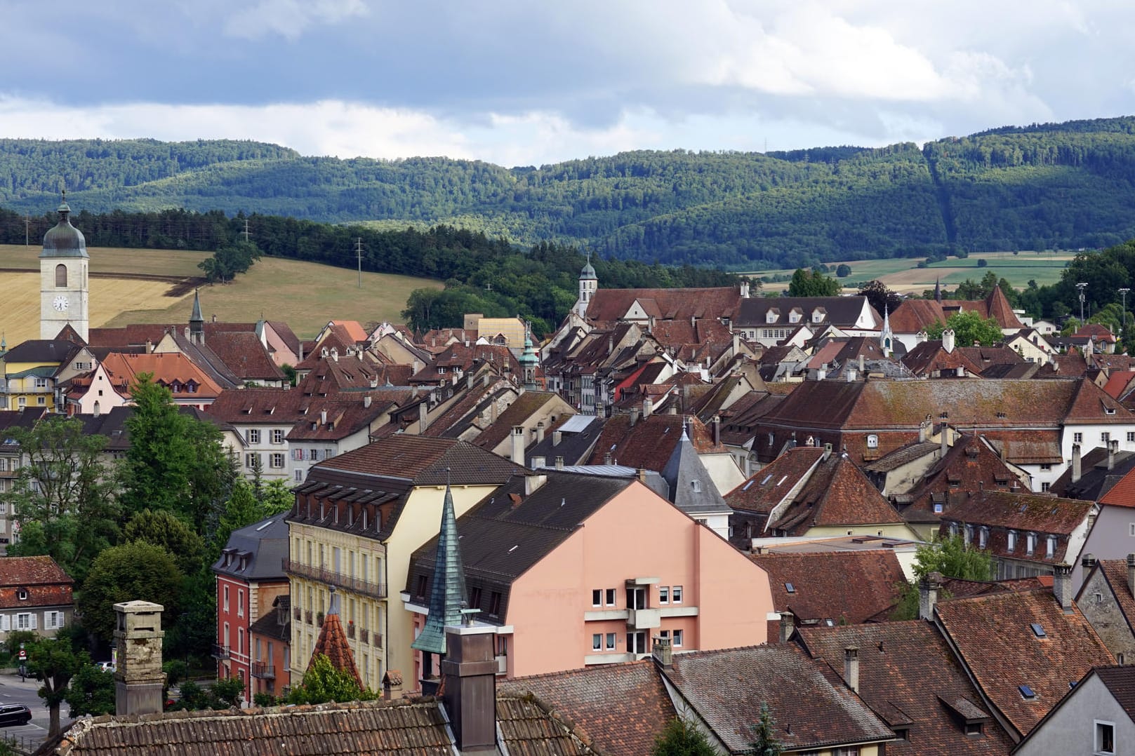 Die Stadt Pruntrut in der Schweiz: Hier wurde das Zentrum des Erdbebens ermittelt.