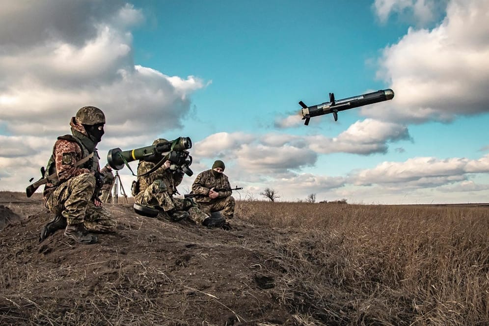 Ukraine-Konflikt: Ukrainische Soldaten trainieren bei einer Militärübung in der Region Donezk mit Panzerabwehrraketen.