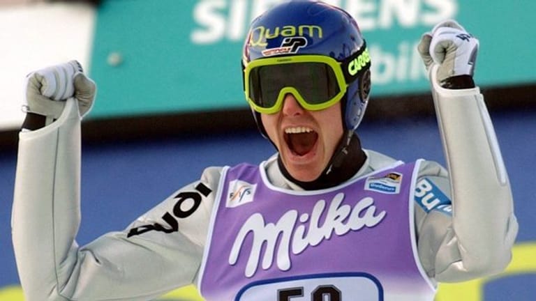Historischer Triumph: Sven Hannawald gewann 2002 als erster Athlet alle vier Springen der Vierschanzentournee.