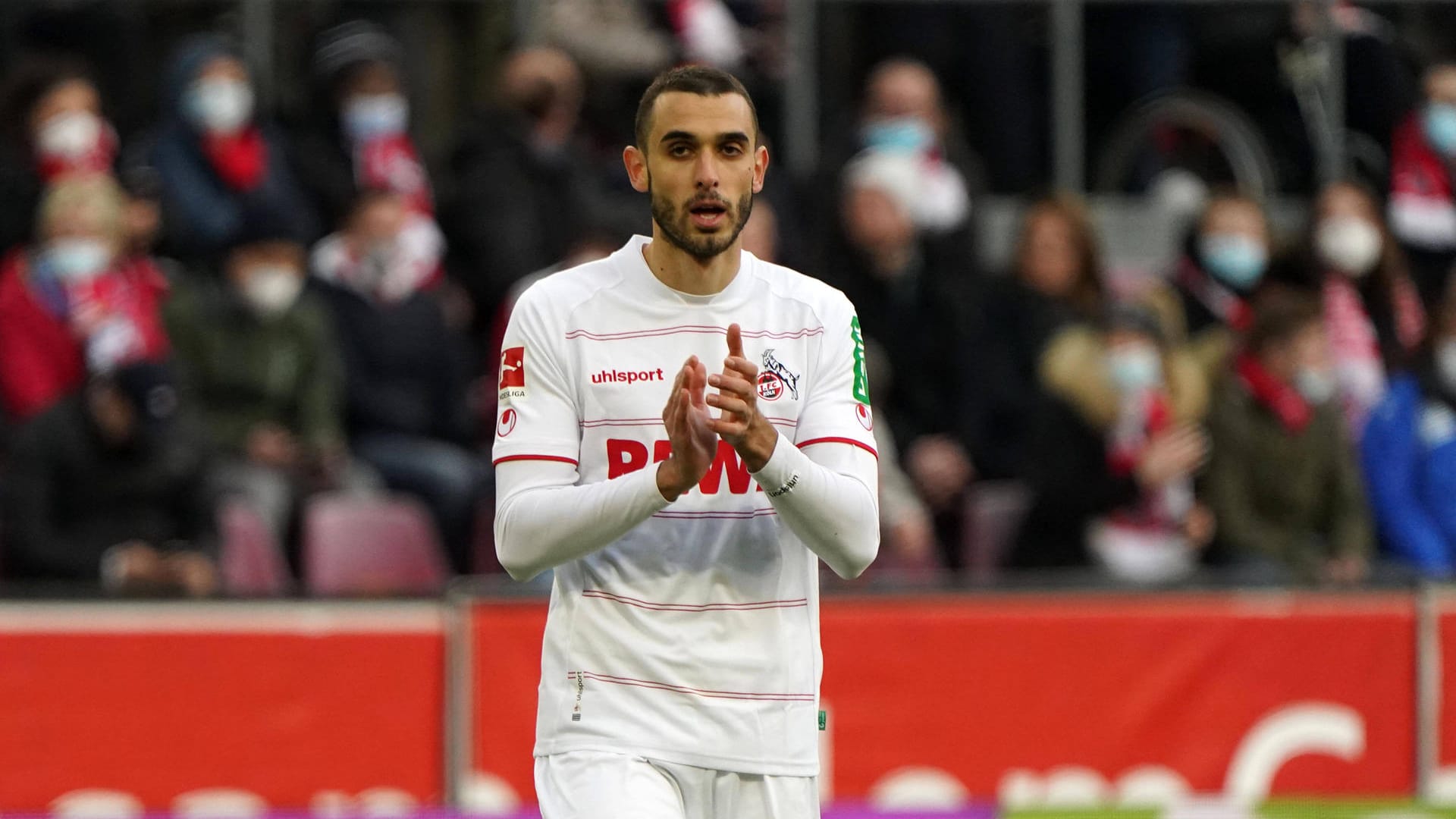 Ellyes Skhiri beim Spiel gegen Borussia Mönchengladbach Ende November: Wird der 1. FC Köln mit einem Weggang des Mittelfeldspielers seine leeren Kassen etwas füllen?