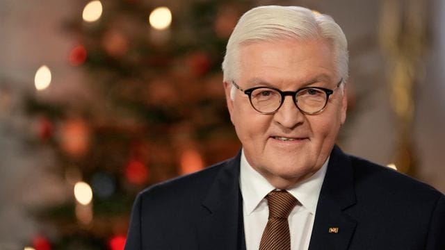 Bundespräsident Frank-Walter Steinmeier nach der Aufzeichnung der traditionellen Weihnachtsbotschaft.