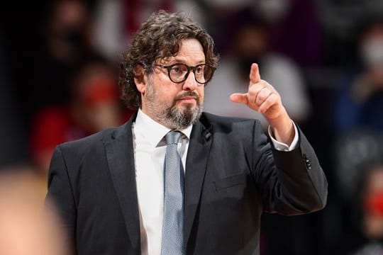 Bayerns Cheftrainer Andrea Trinchieri.