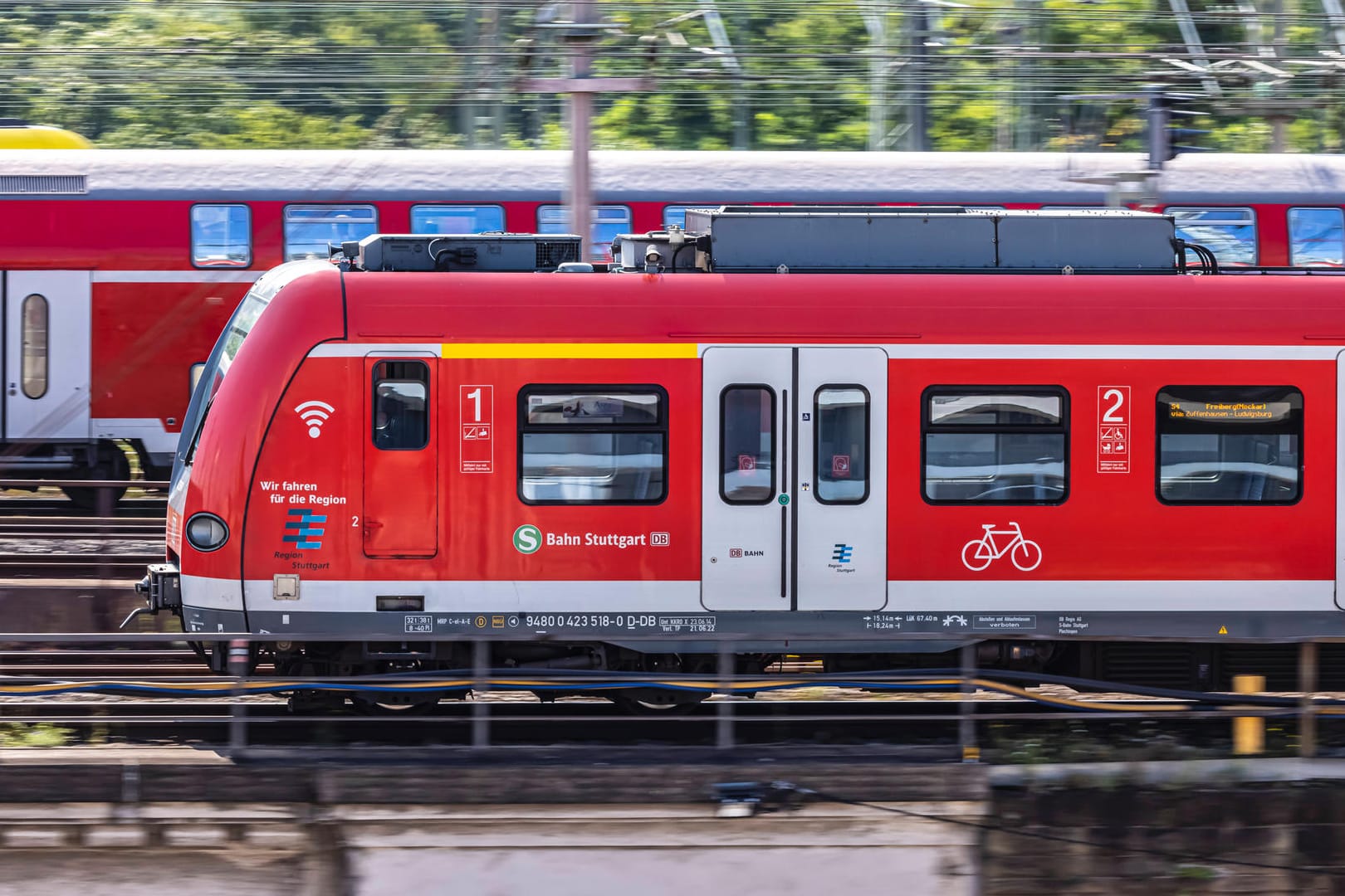 S-Bahn in Stuttgart (Symbolbild): Der Mann war alkoholisiert.