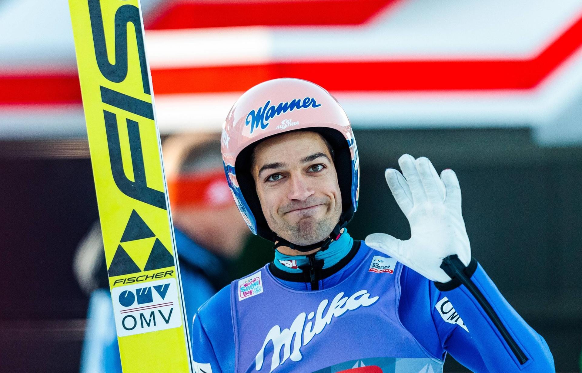 2010: Andreas Kofler gewann zwar nur das Auftaktspringen von Oberstdorf, nach den vier Schanzen reckte er dennoch den "Goldenen Adler" in die Höhe. Der sympathische Österreicher ist außerdem mehrfacher Weltmeister und Olympiasieger im Mannschaftswettbewerb.
