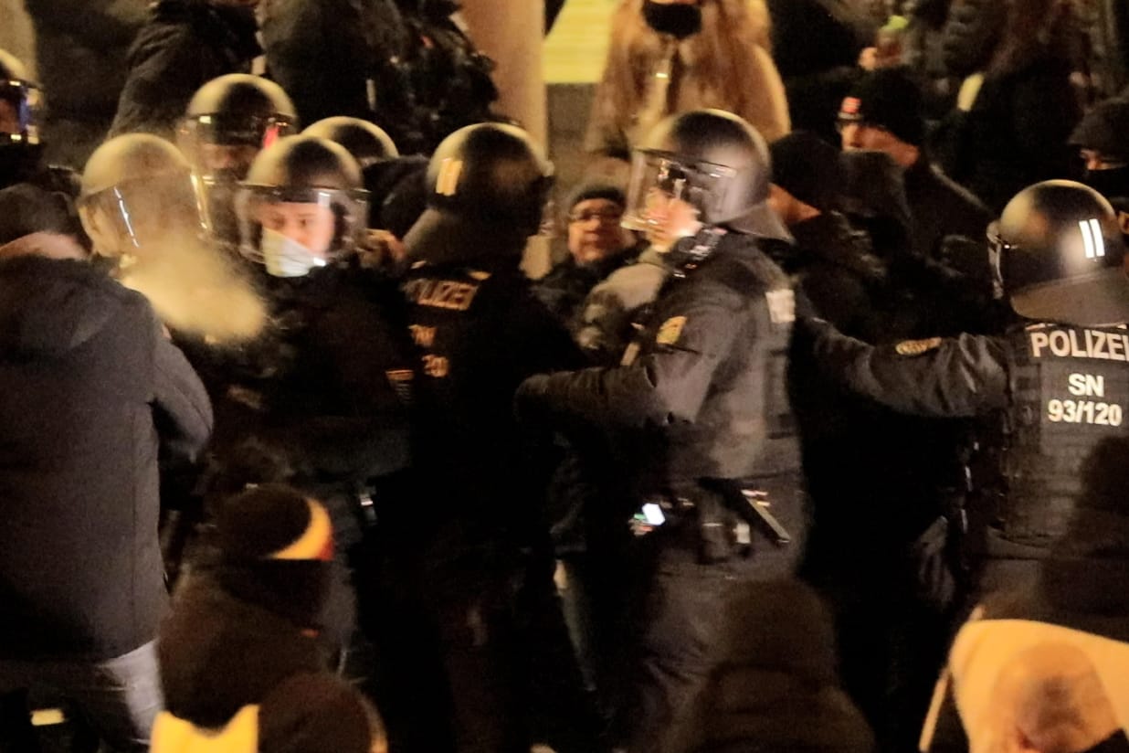 Tumult bei Corona-Protest in Bautzen am Montag: Bei der Polizei wächst der Unmut.