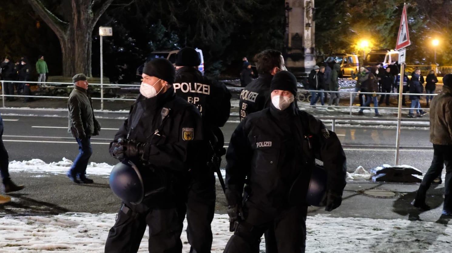 Corona-Protest in Freiberg: Die Proteste werden "in Teilen radikaler, auch gewalttätiger", heißt es aus dem Innenministerium.