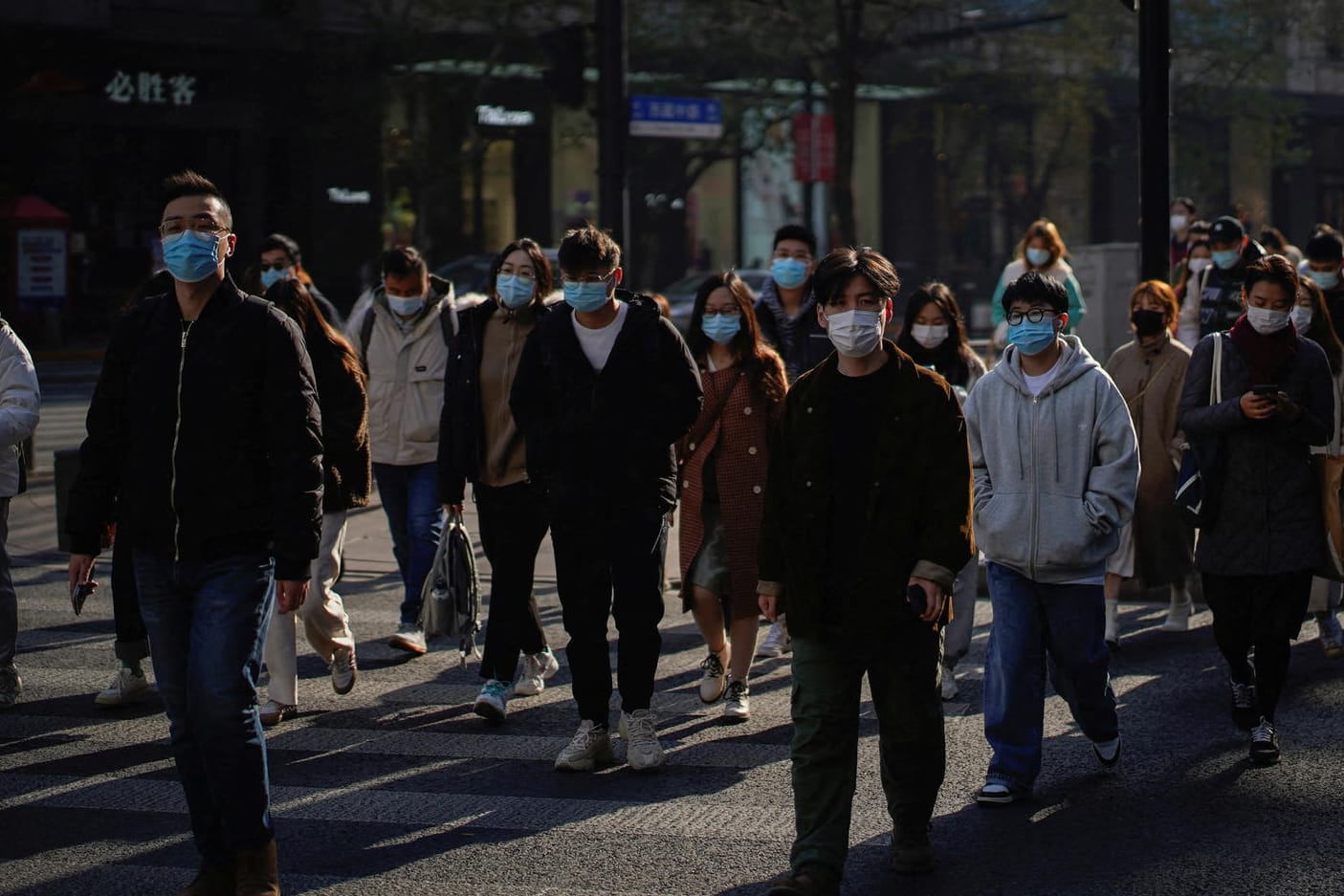 Fußgänger in Shanghai: In der autonomen Region Guangxi wurden mehrere Personen Opfer einer öffentlichen Demütigung.