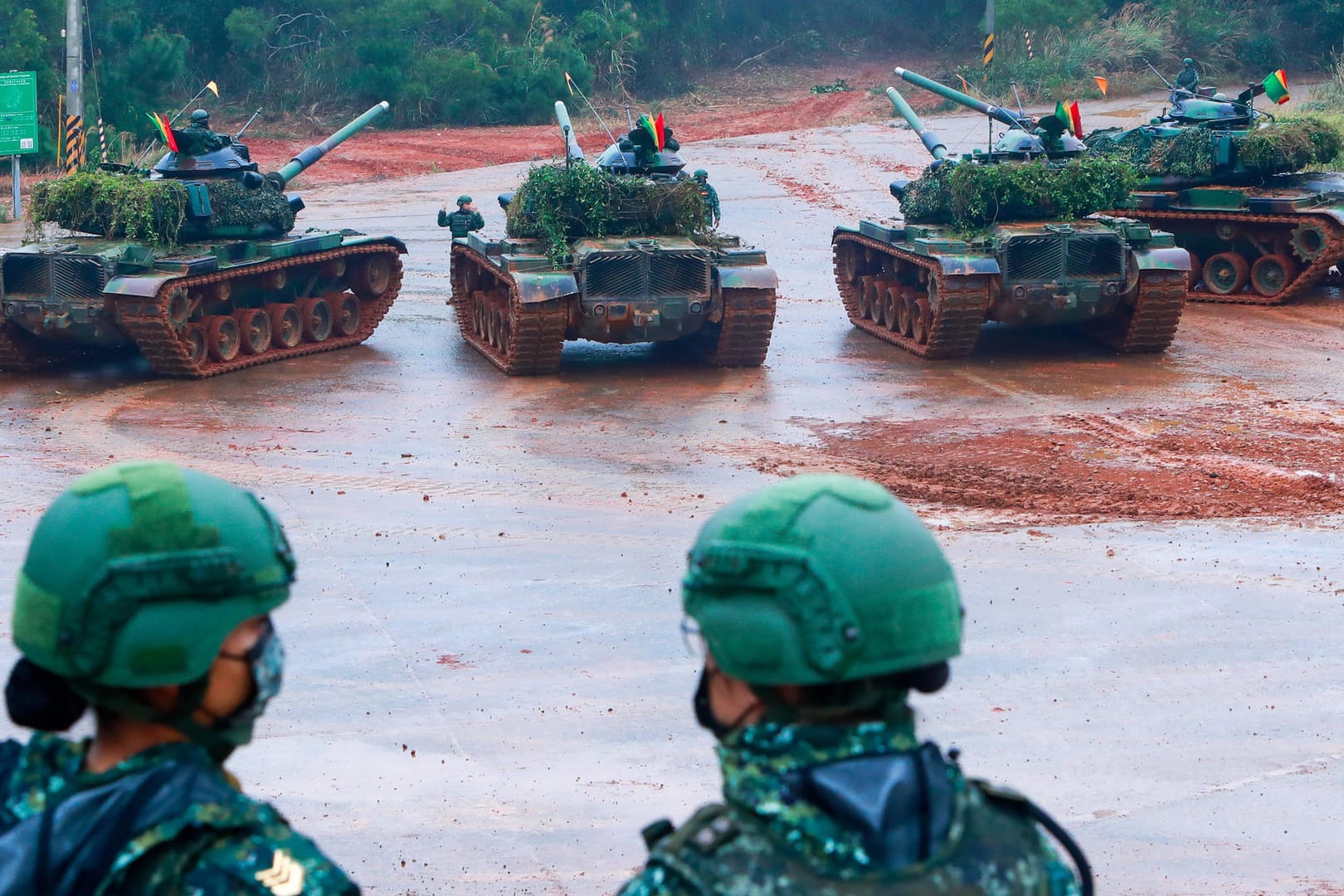 Taiwanesische Soldaten bei einem Manöver Ende Dezember: China hat das Land erneut gewarnt.