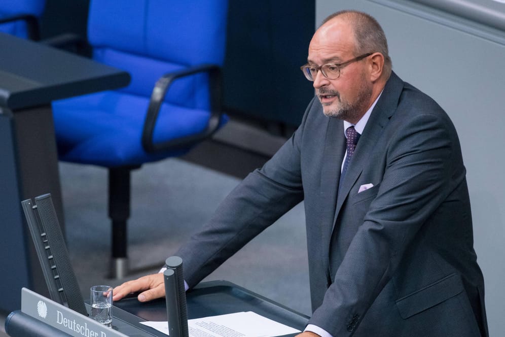 Uwe Witt: Der Schleswig-Holsteiner will als fraktionsloser Abgeordneter weiter im Bundestag bleiben.