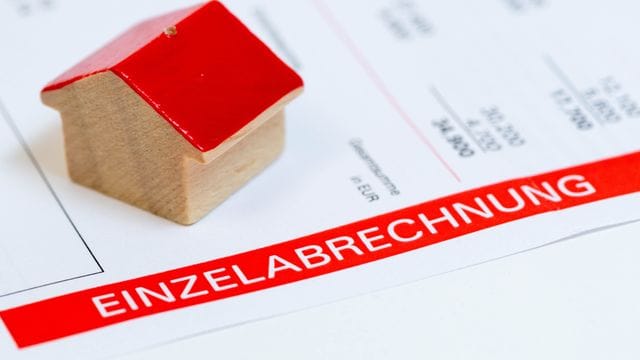 Die Abrechnung über die Vorauszahlungen für Betriebskosten, müssen laut Gesetz rechtzeitig beim Mieter oder der Mieterin sein.