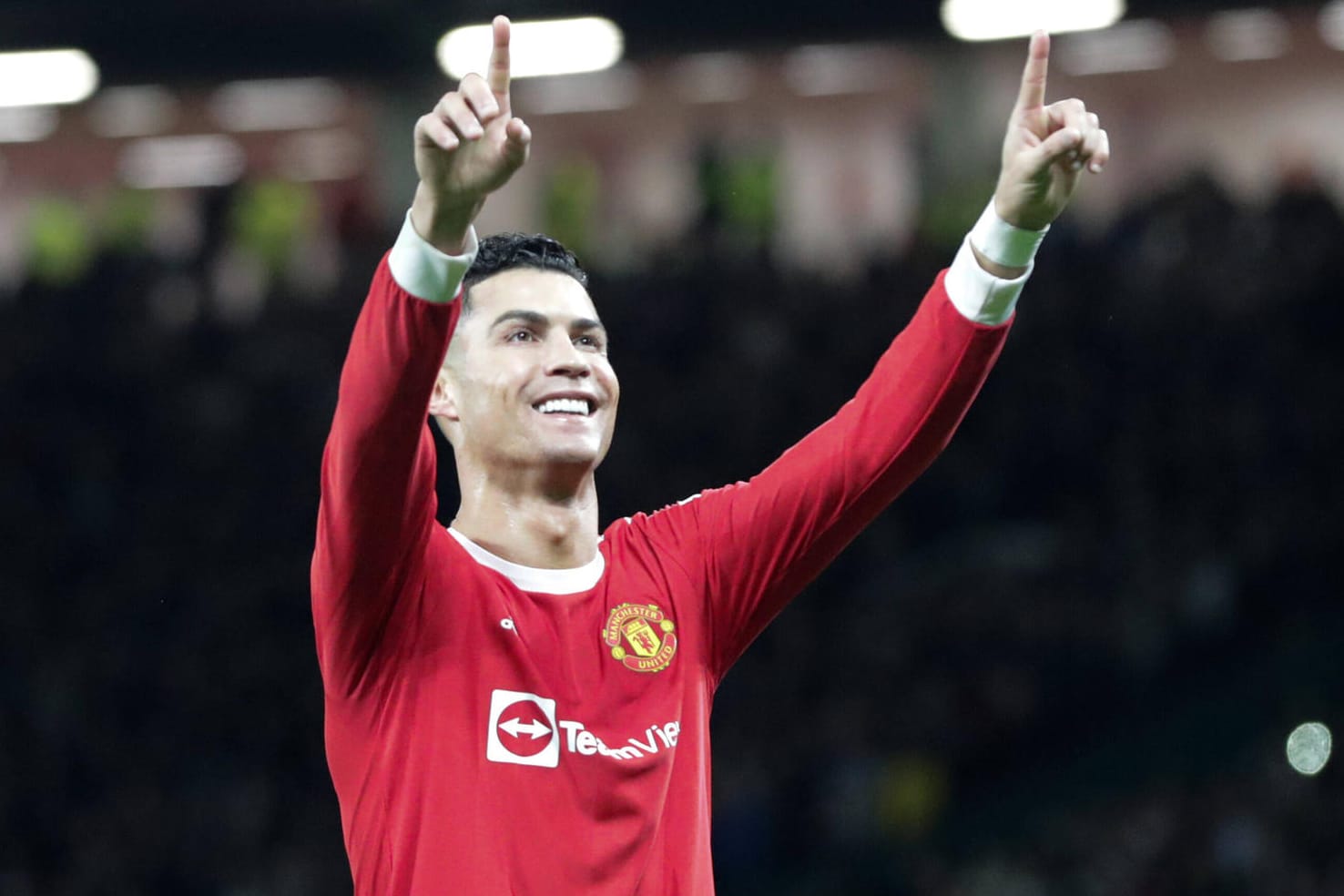 Mal wieder erfolgreich: Cristiano Ronaldo feiert sein Tor gegen Burnley.