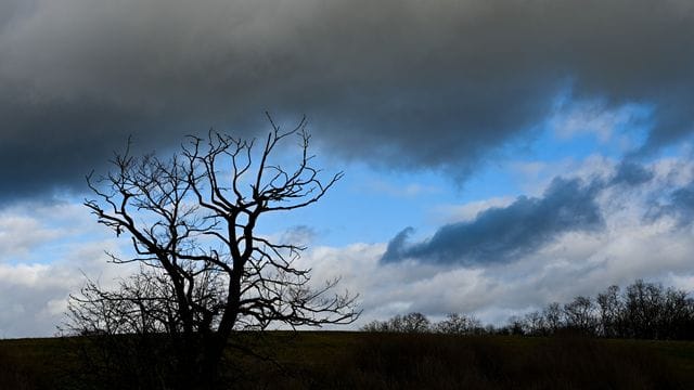 Dunkle Wolken