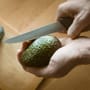 Avocado lagern, kaufen und Reife bestimmen: Tipps