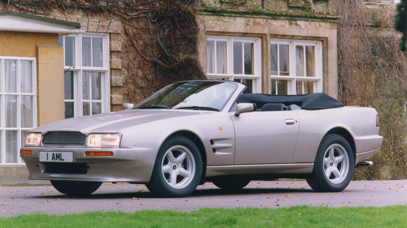 Als der Aston Martin Virage Volante gebaut wurde, gehörte das Unternehmen zu Ford.