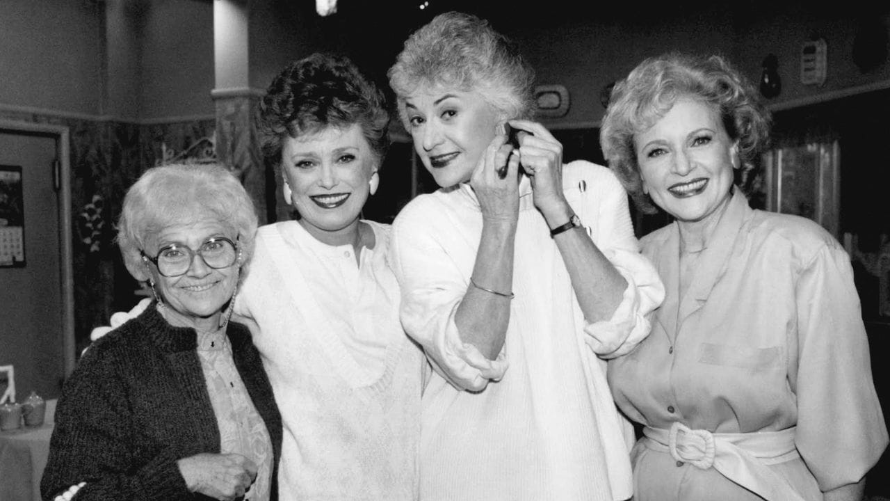 Die "Golden Girls" Estelle Getty, Rue McClanahan, Bea Arthur und Betty White (l-r) 1985 in Los Angeles. Die "Golden Girls" Estelle Getty, Rue McClanahan, Bea Arthur und Betty White (l-r) 1985 in Los Angeles.