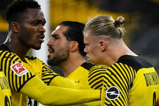 Fällt zum Rückrundenauftakt aus: Dortmunds Dan-Axel Zagadou (l.