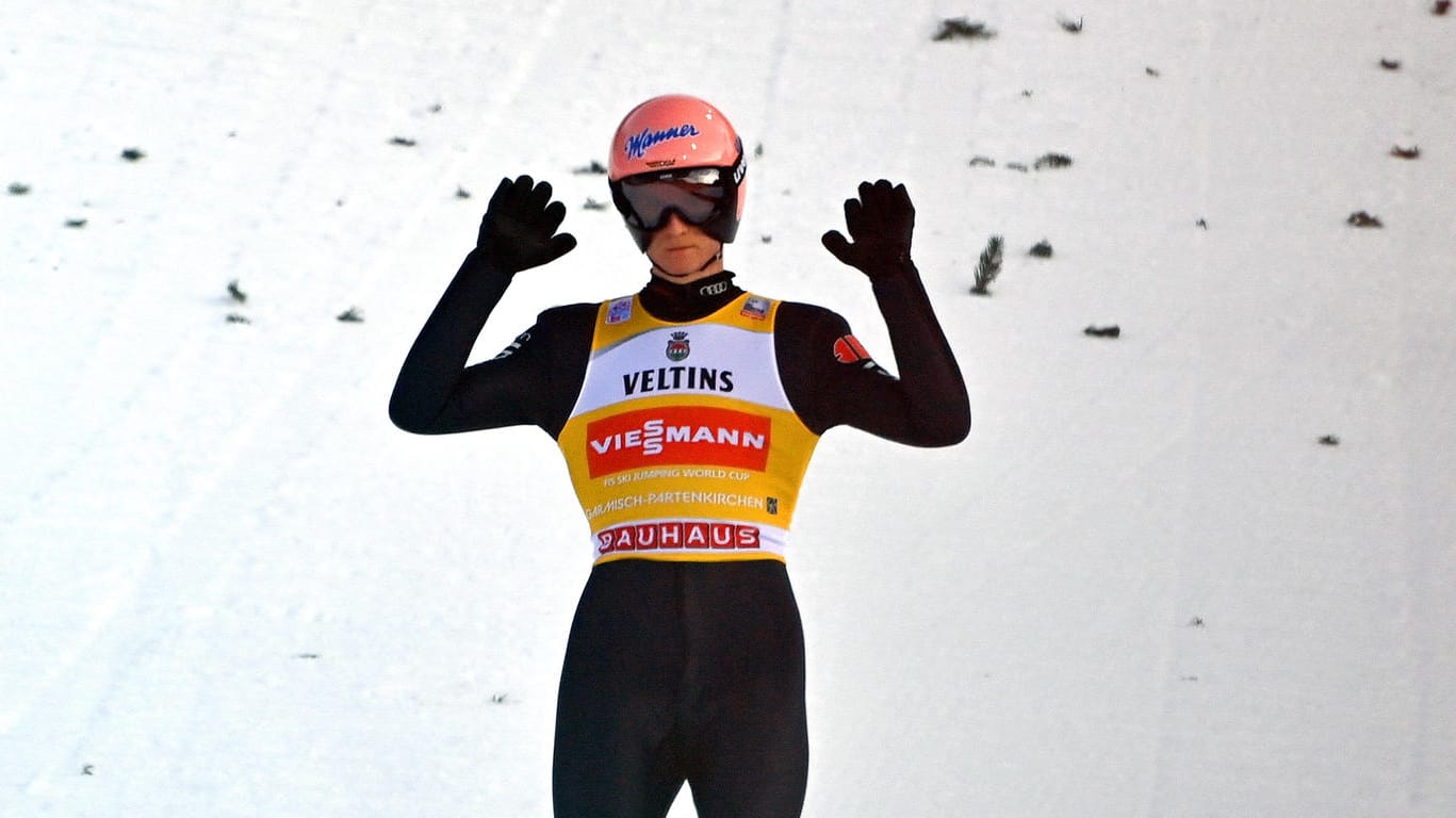 Karl Geiger winkt ab: Wetter und Leistung passten in Garmisch nicht.