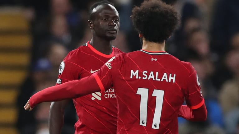 Premier League: Sadio Mané (li.) und Mohamed Salah erzielten die beiden Treffer für Liverpool.
