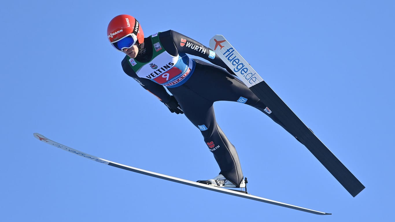 Stephan Leyhe lag bei seinen Sprüngen auf der Olympiaschanze in "GAP" gut in der Luft.