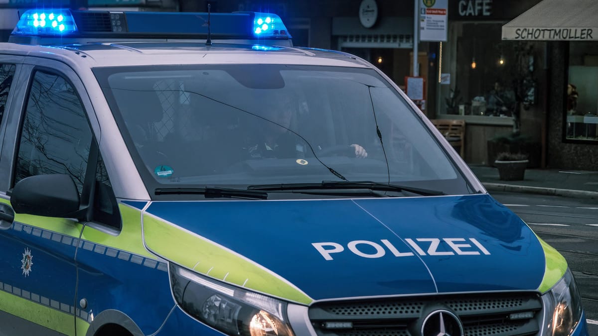 Neumünster Leiche in Lagerhalle Polizei stellt Verdächtigen
