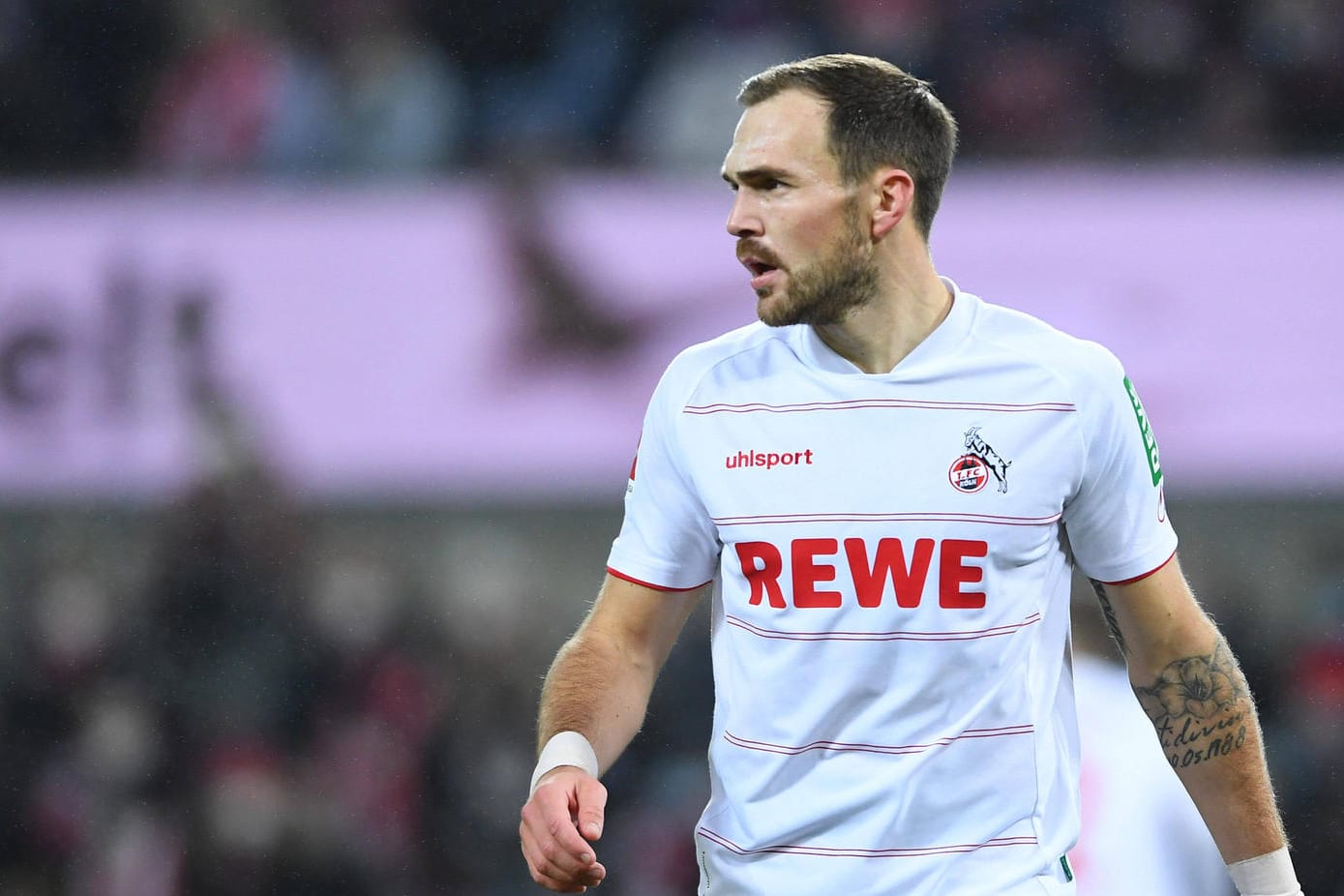 Rafael Czichos bei seinem letzten Spiel für den 1. FC Köln gegen Stuttgart (Archivbild): In Chicago will sich der 31-Jährige einen Traum erfüllen.