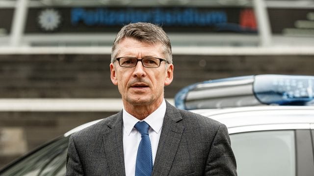 Hamburgs Polizeipräsident Ralf Martin Meyer