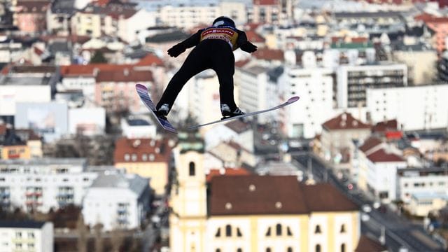 Hat die Qualifikation in Innsbruck gewonnen: Ryoyu Kobayashi aus Japan. Hat die Qualifikation in Innsbruck gewonnen: Ryoyu Kobayashi aus Japan.
